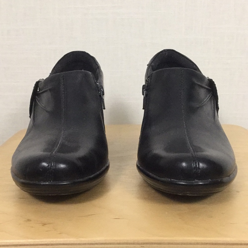 Clarks Black Leather Booties - Euc - image 5